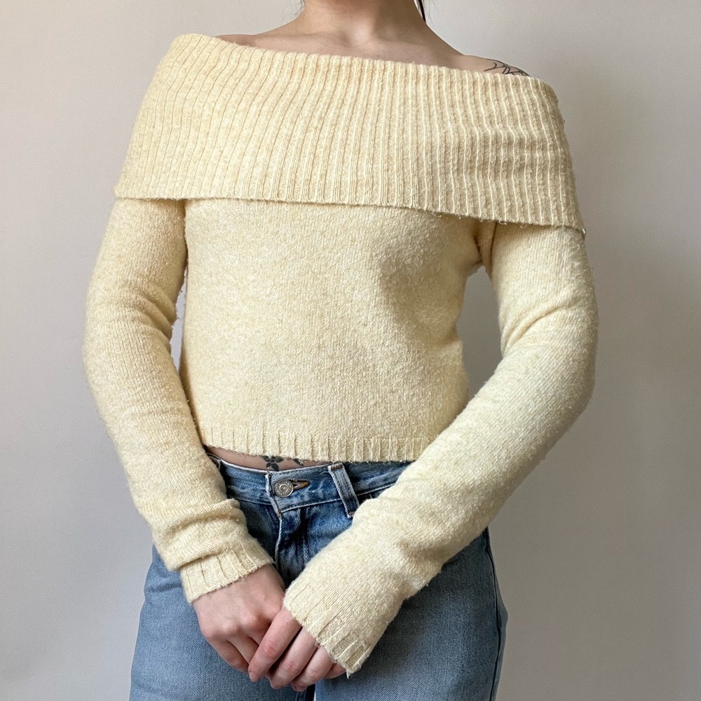 Urban outfitters sweater